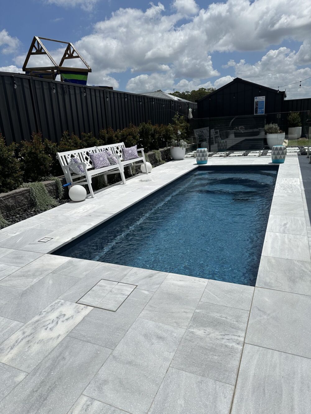 Pool paving Argento marble